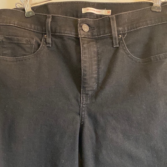 LEVI 311 Shaping Skinny BLACK Jeans width 30 length 28 12 - Picture 1 of 6